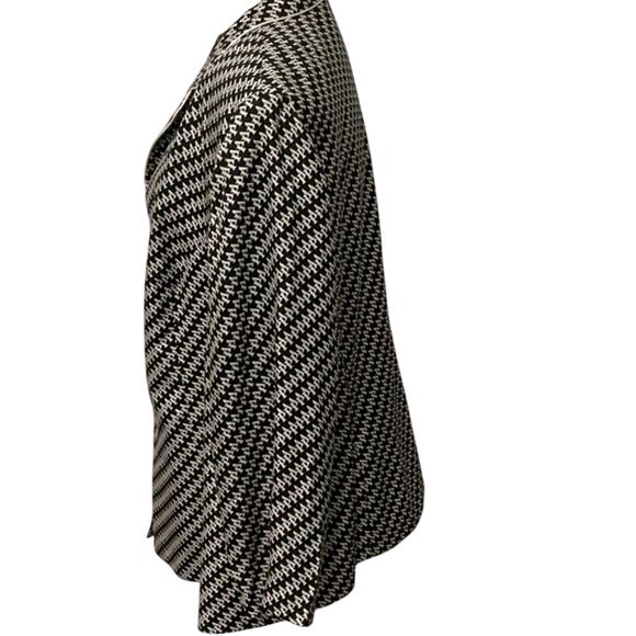Adrianna Papell Woman Black Classic White Logo Monogram 100% Silk Blazer Size 24 - Picture 4 of 8